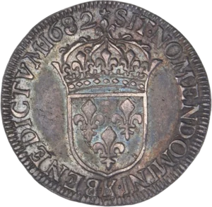 Ecu de France couronné.