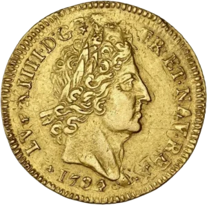 Tête laurée de Louis XIV à droite.