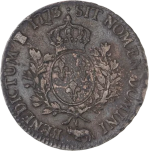 Ecu de France couronné, entouré d'une couronne de laurier.