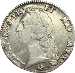 Tête laurée de Louis XV à gauche.