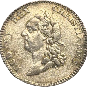 Buste de Louis XV à droite.