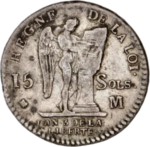 Génie à droite, gravant les tables de la Loi.