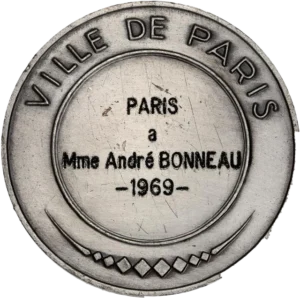 Ville de Paris + attribution.