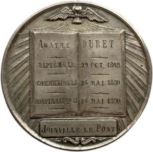 Légende en 4 lignes dans un livre ouvert.