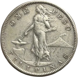 Aigle aux ailes déployées au-dessus de l'écu américain.