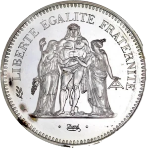 50 francs dans une couronne végétale.