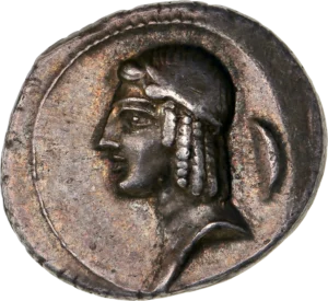 Tête laurée d'Apollon à gauche; une lune derrière le buste