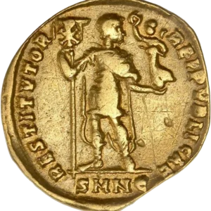 Buste cuirassé,drapé de Valentinien Ier à droite.