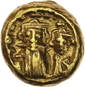 Bustes de face d’Héraclius et de Tibère imberbes, couronnés et vêtus de la chlamyde ; au milieu, une croix posée sur un globe.