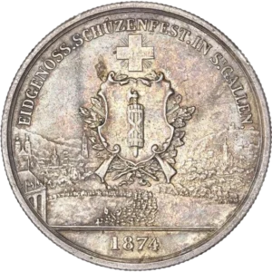 Sous un soleil rayonnant, un soldat barbu en armure agenouillé et brandissant une épée , pointant le ciel et une bannière avec le drapeau suisse, son heaume à ses pieds.