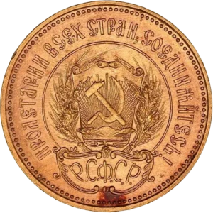 Agriculteur semant sur un champ de blé. Une usine en arrière plan.